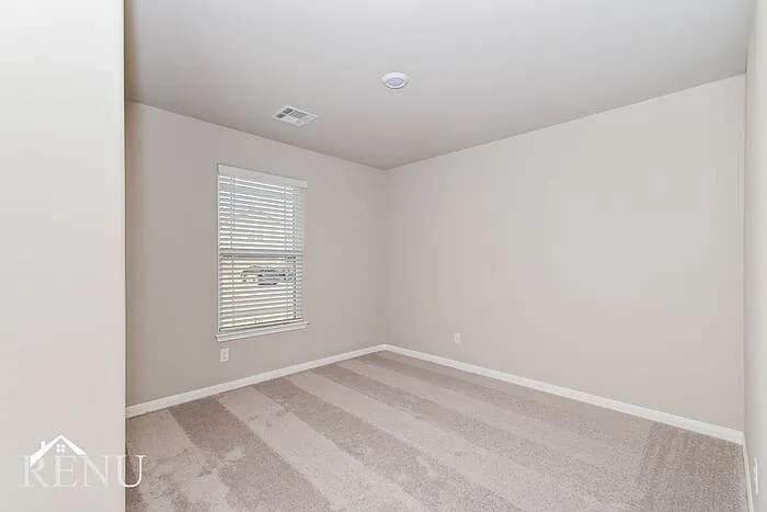 1705 Maroon Dr — Photo 11