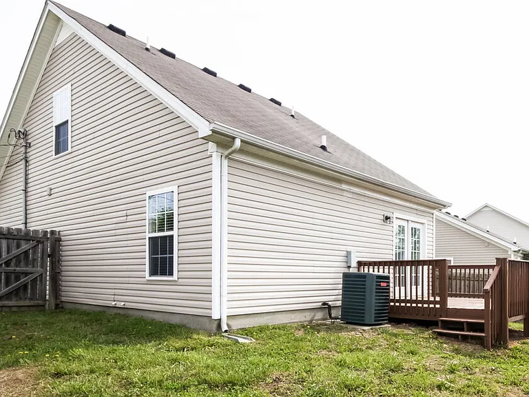 1120 Sima Shabat Ct — Photo 17