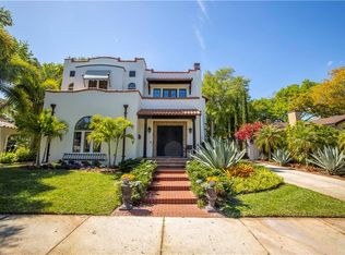 2420 Andalusia Way NE, Saint Petersburg, FL 33704