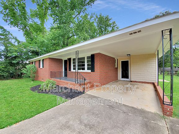 5th image of 110 Glendale St