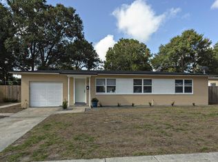 7056 Greenfern Ln, Jacksonville, FL 32277