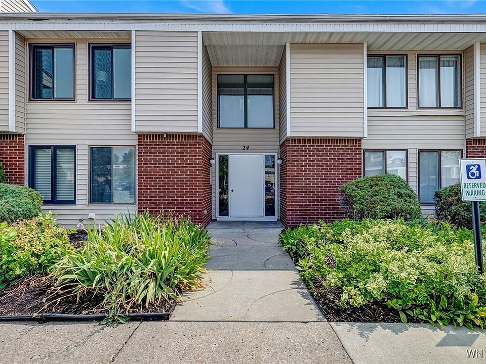 1st image of 24 Coolbrook Ct #D