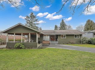 13753 114th Ave, Surrey, BC V3R 2L6