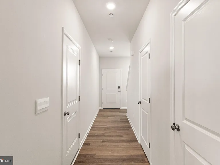 138 Willett Hollow St — Photo 10