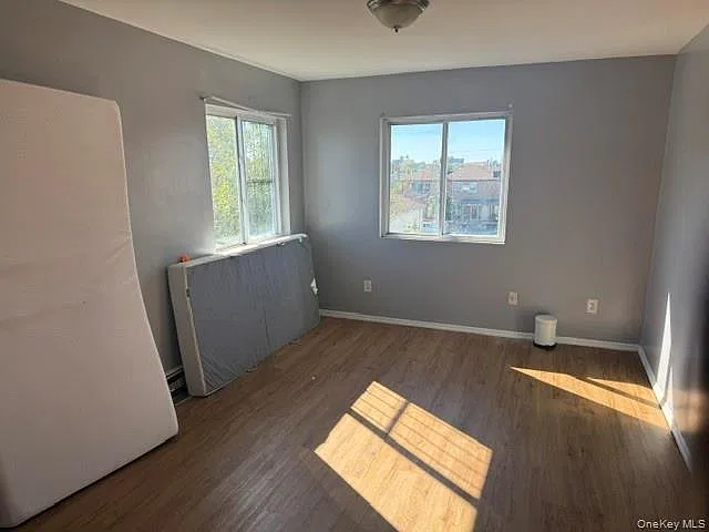 3 bed, 1.0 bath, $3,500 — Photo 4