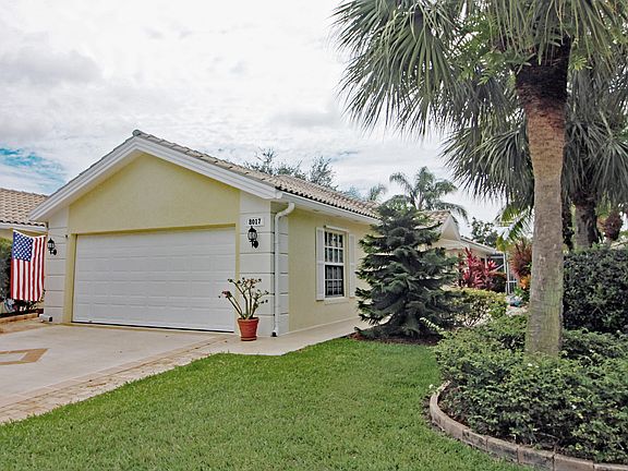 2nd image of 8017 SE Peppercorn Court