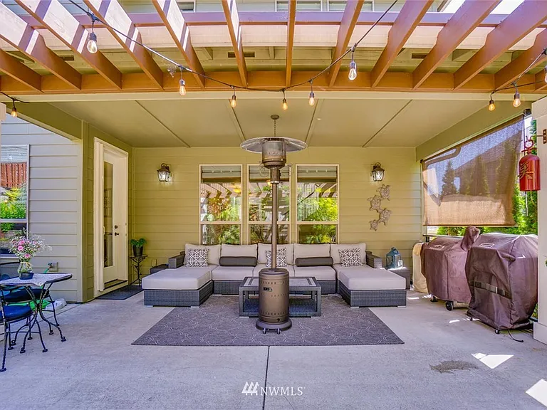 5317 NW Goodwin Loop — Photo 18