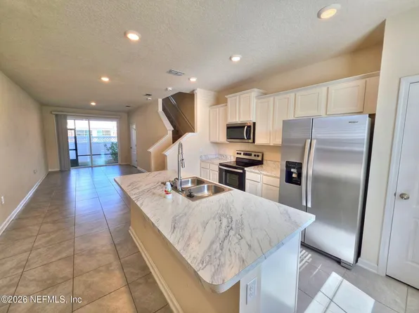 3972 Village View Ln, Orange Park, FL 32065