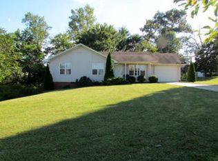 3559 Castlebrooke Ln, Cookeville, TN 38501