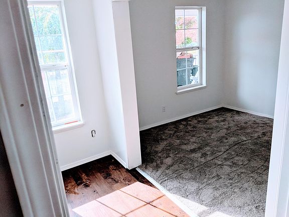 3rd image of 208 S Cedar St #3