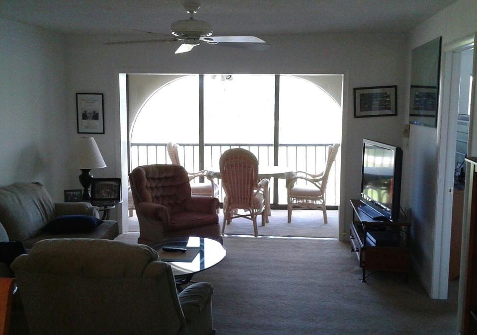 Living room with view to golf course