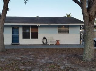 2105 NE Rustic Pl, Jensen Beach, FL 34957