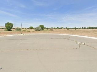 416 Seminole Dr, Yerington, NV 89447