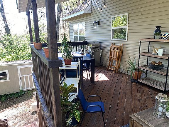 4th image of 1 Spanker Cir