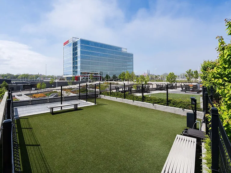 Tribute Apartments at R1VER — Photo 26