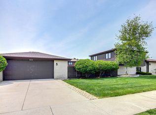 16828 84th Ave, Tinley Park, IL 60487
