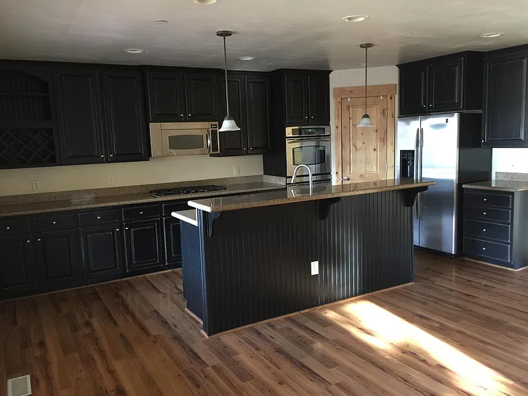 5475 Luge Ln — Photo 4