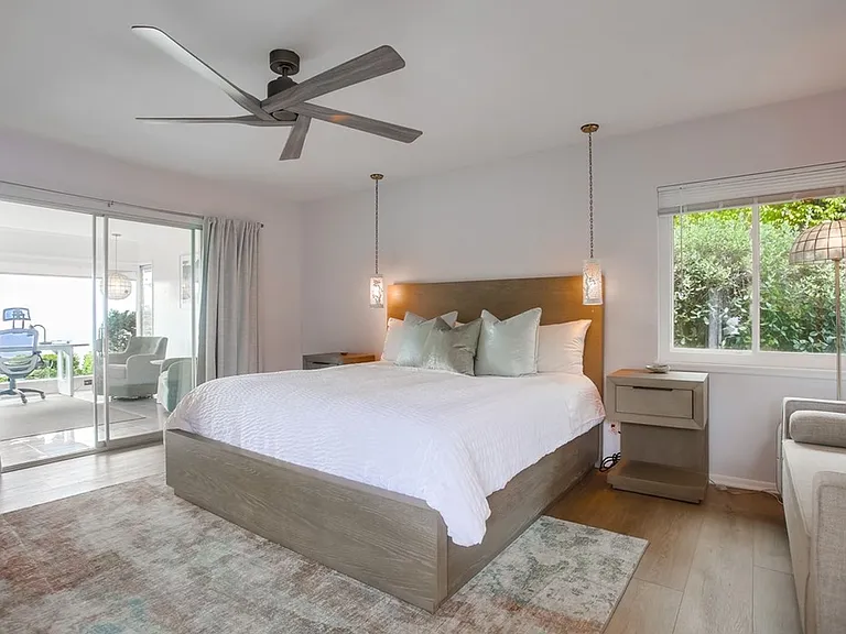 8302 Prestwick Dr — Photo 36