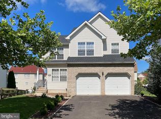 19 Richards Rd, Lawrence Township, NJ 08648