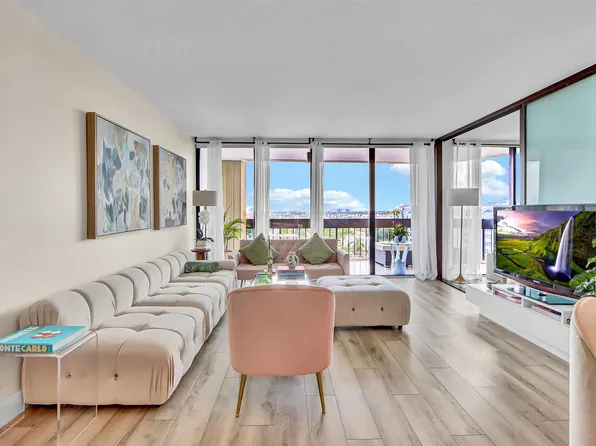 2000 Presidential Way APT 1006, West Palm Beach, FL 33401