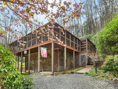 70 Fox Run, Hot Springs, NC, 28743