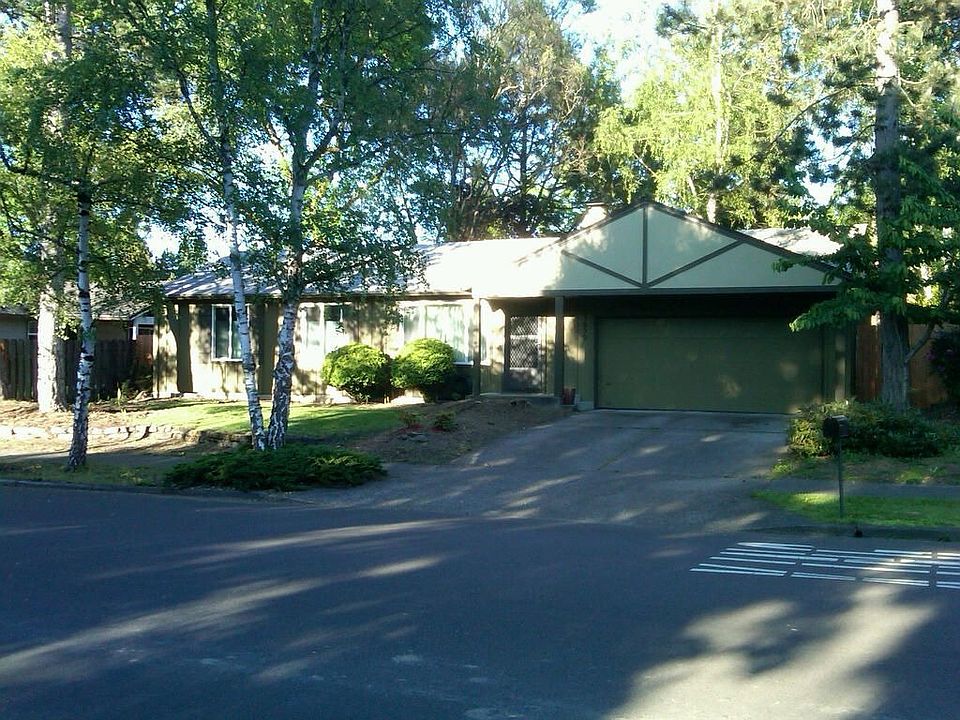 2011