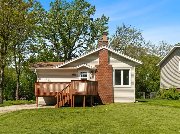 192 N Bonnie Brae Ave, Elmhurst, IL 60126