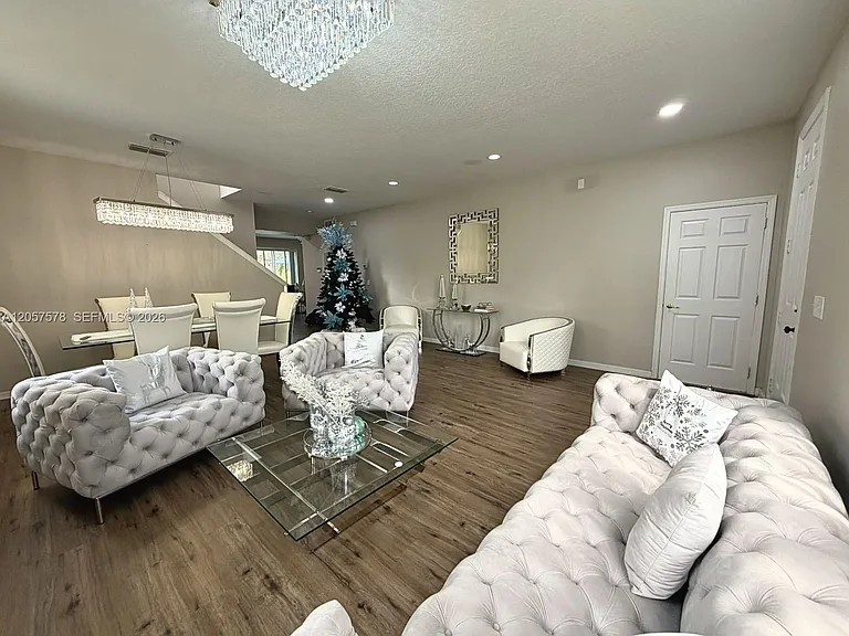 233 Aldridge Ln — Photo 40