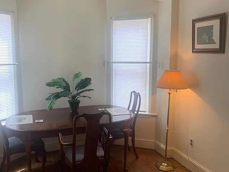 817 N Jackson St #2 — Photo 7