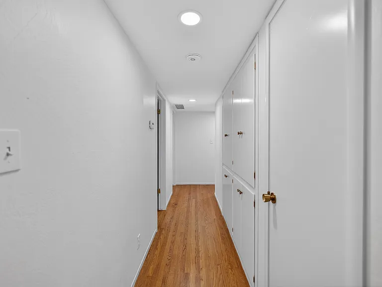 5940 Gloria Dr #0 — Photo 18