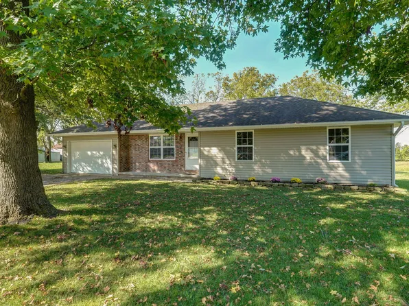 305 S Western Street, Marionville, MO 65705