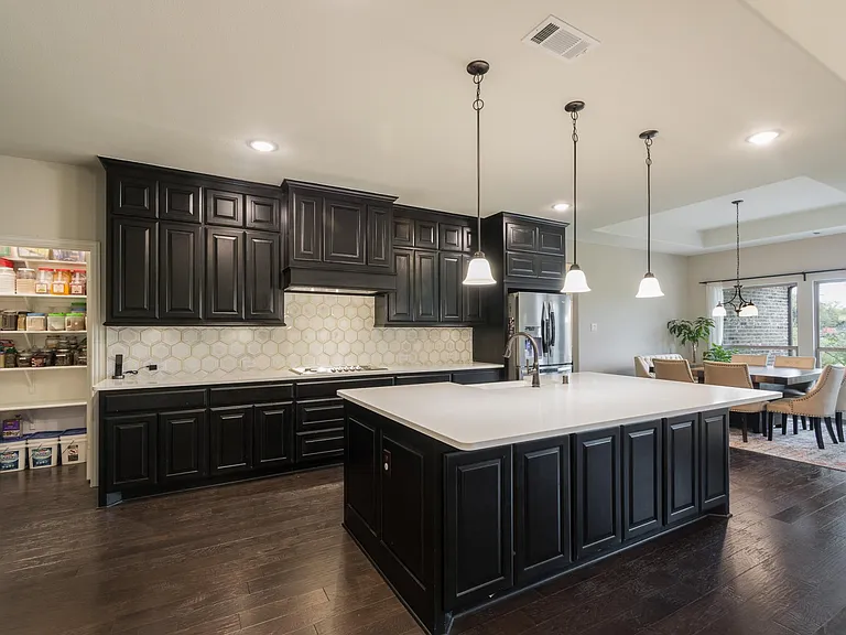 612 Ambergate Dr — Photo 18