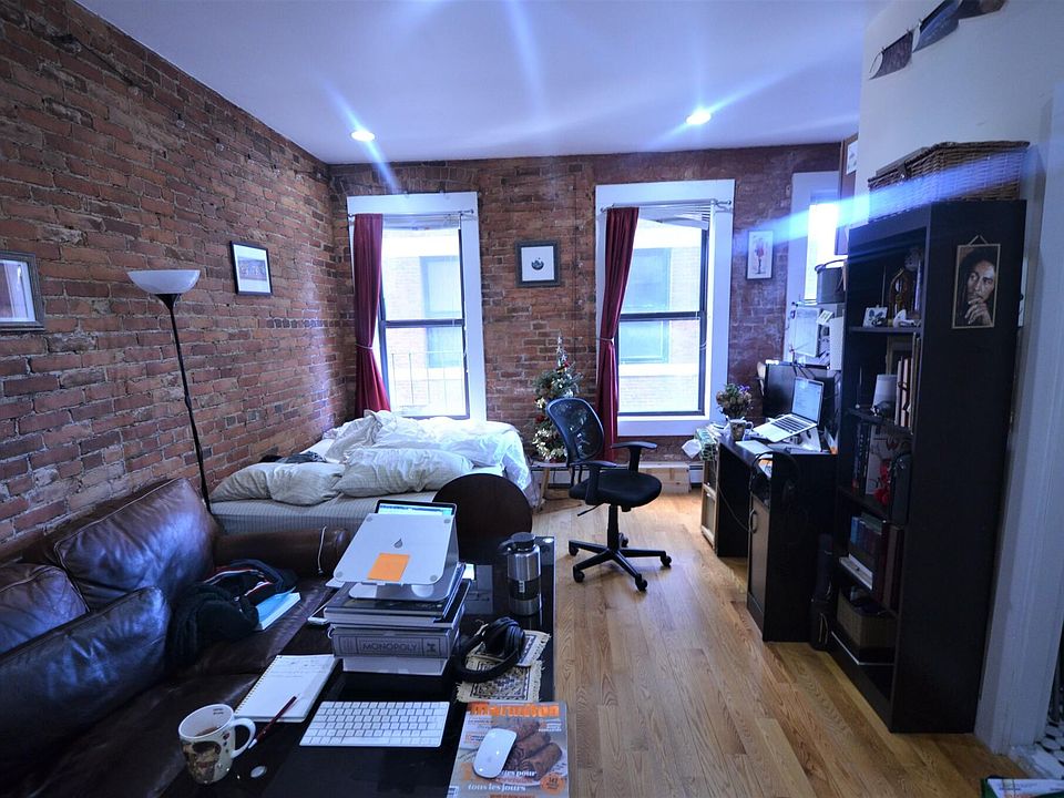 1st image of 400 Marlborough St APT 8