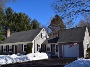 112 South St, Medfield, MA 02052