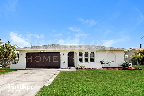 2126 SE 5th Ter Photo 1