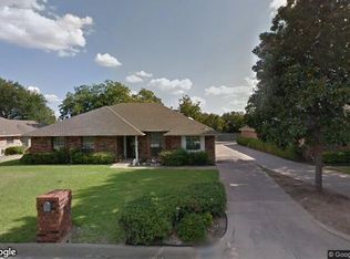 6624 Pleasant Ridge Dr, North Richland Hills, TX 76180