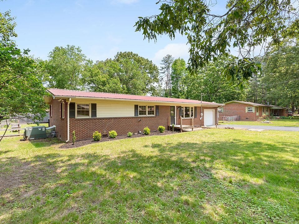 1013 Royal Trl, Manchester, TN 37355 Zillow