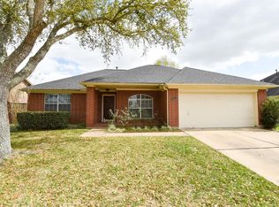 2105 Tower Bridge Rd, Pearland, TX 77581