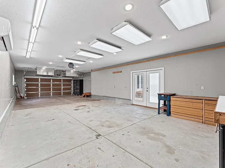 3 E Alfred Ave — Photo 20