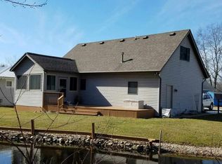 7795 S 150 E, Wolcottville, IN 46795