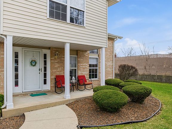 2nd image of 3621 W Deer Park Dr #3621