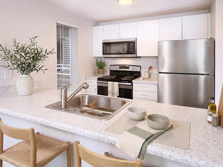 Westwood Court — Photo 4