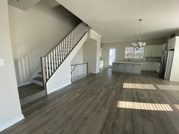 14311 Beckett Glen Cir, Chantilly, VA 20151