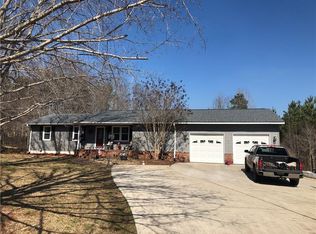 111 Hillcrest Ct, Walhalla, SC 29691