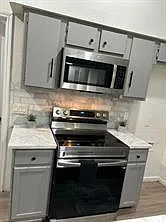 3318 Schroeder Ave — Photo 4