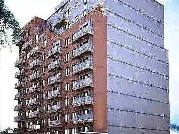 70-26 queens #6D, Woodside, NY 11377