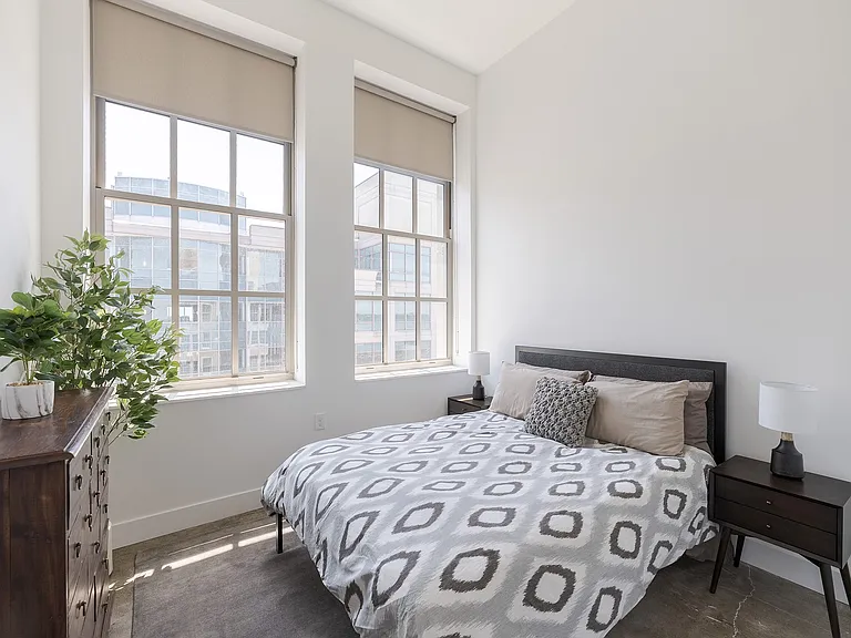 The Bell Apartments — Photo 4