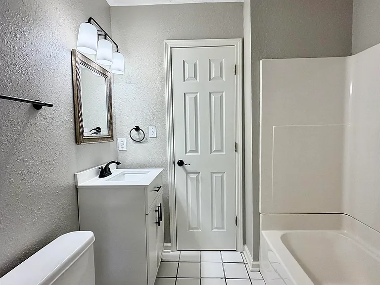 271 Meadowland Dr — Photo 19