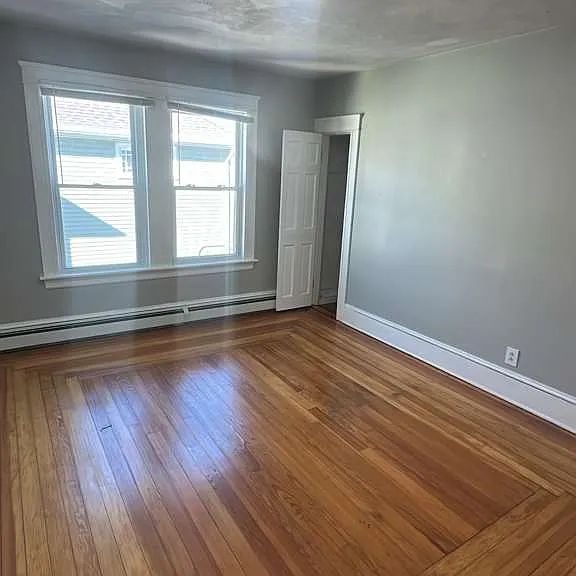 292 Burnside Ave #3 — Photo 13