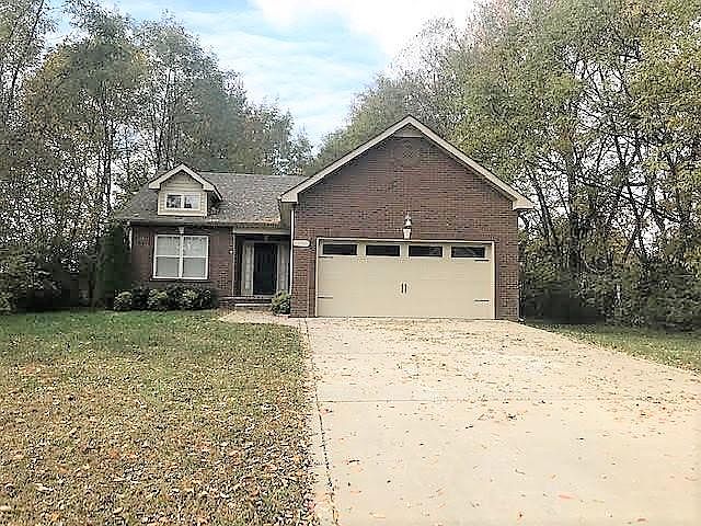 1st image of 420 Lillie Belle Ln